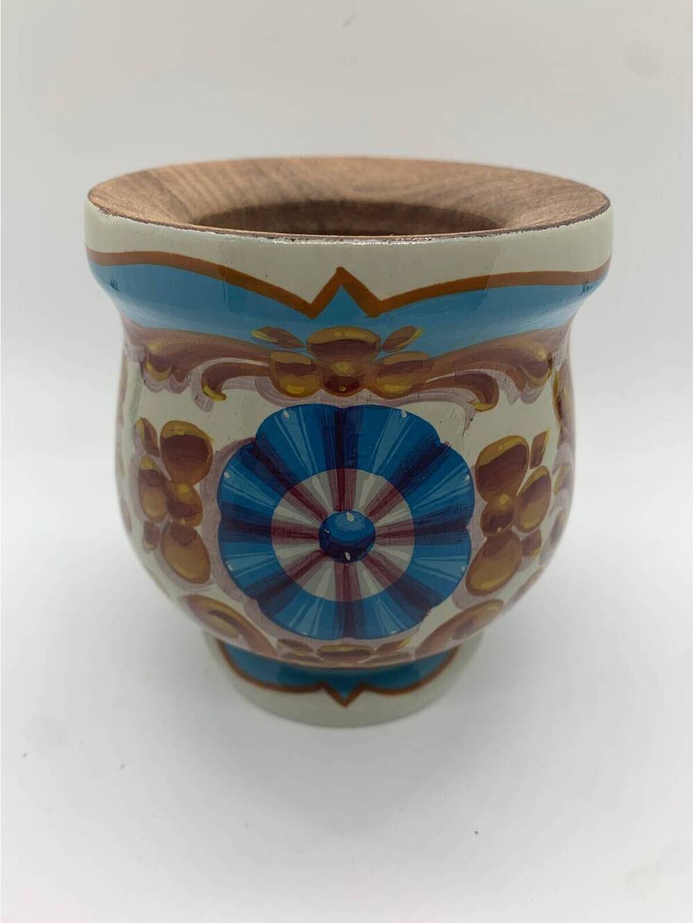 Hand Painted Yerba Mate Gourd Cup: Argentinian Filete Porteño Art
